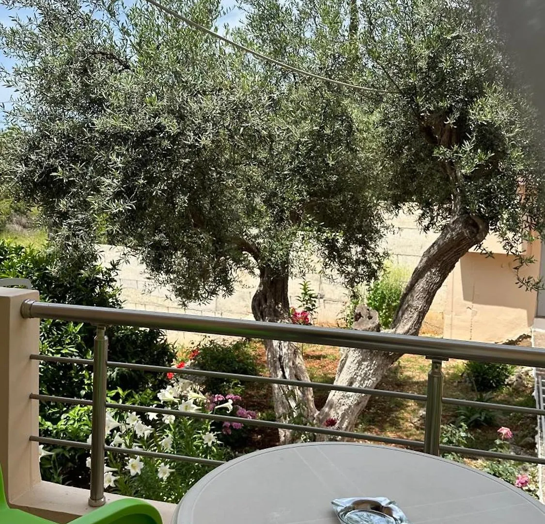 Anna House Dhërmi Apartament
